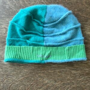 Recycled cashmere eko logic cap